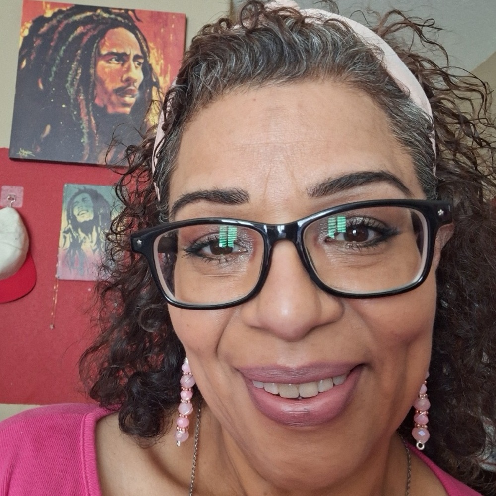 💋 ANGEL a MAC FROST LIPSTICK. RETAIL $23. **NEW IN BOX. - Picture 6 of 9